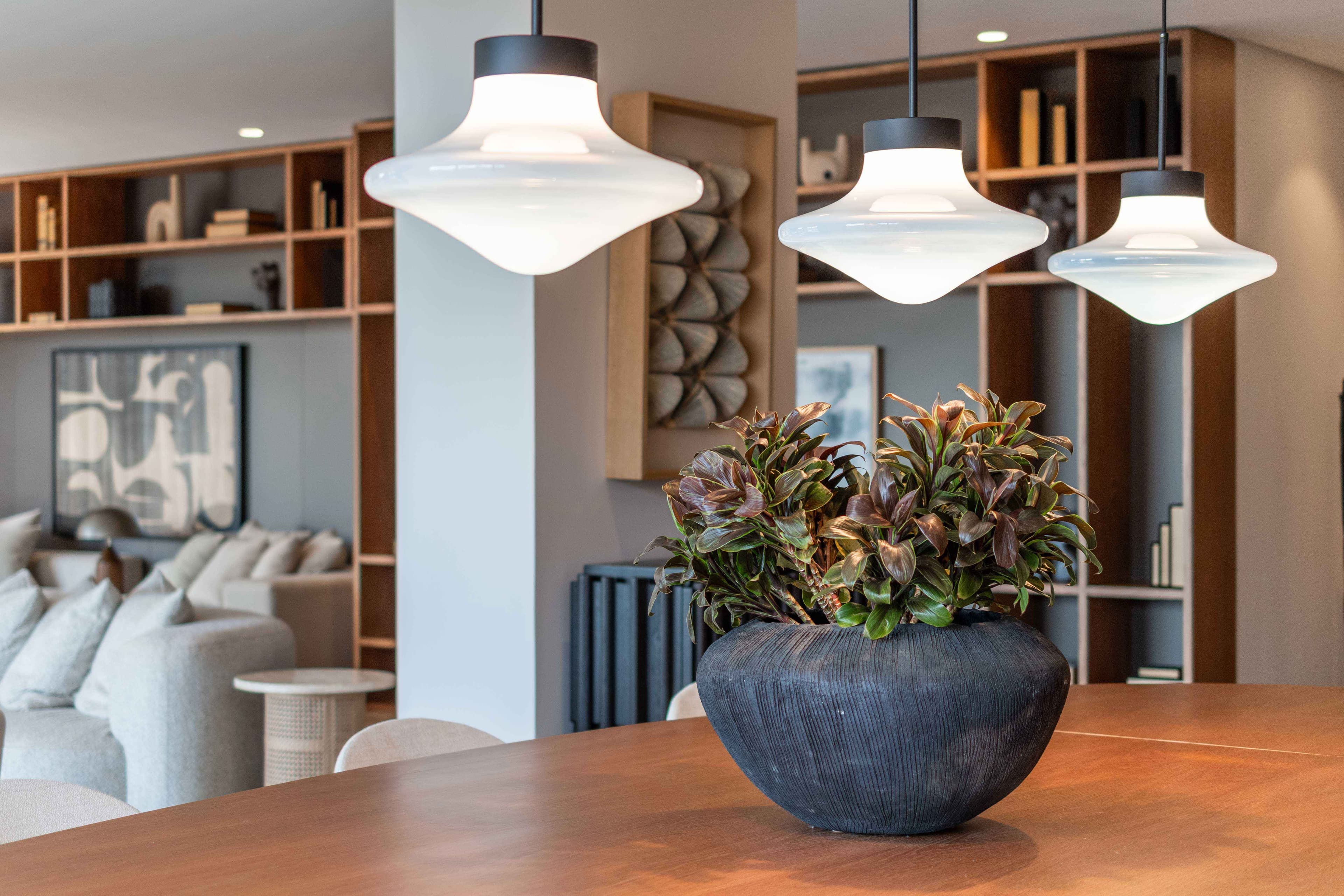 Fotografía inmobiliaria premium Bogotá — Roberto Collins