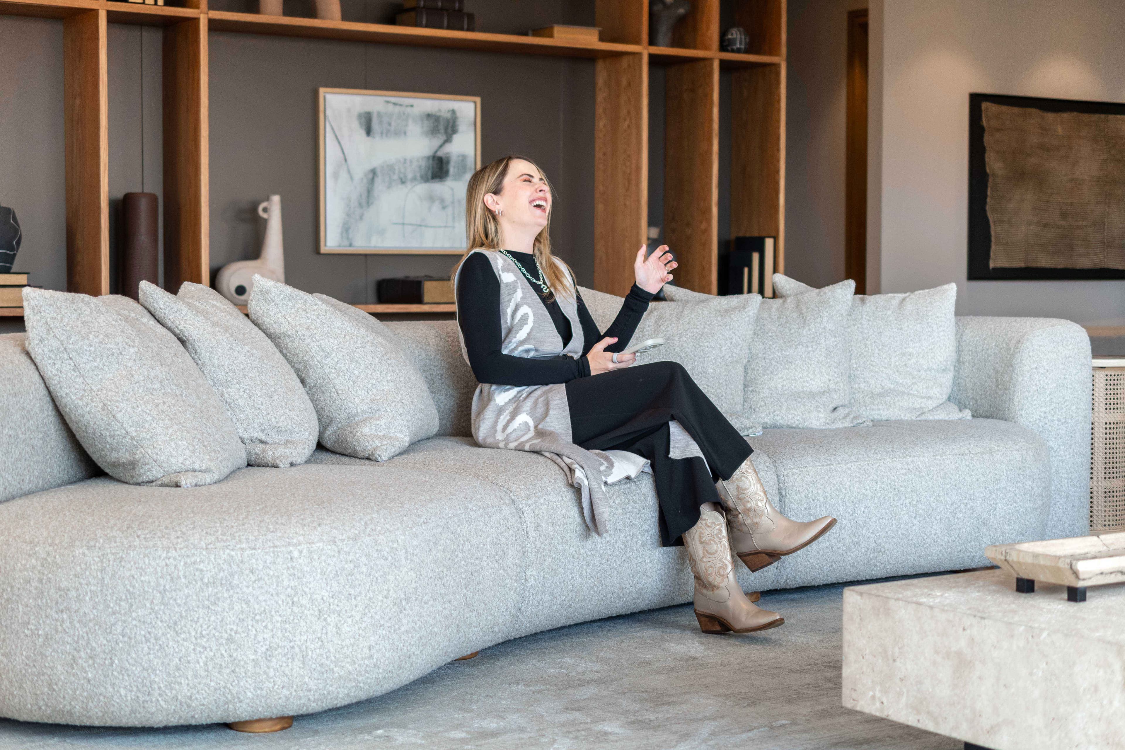 Fotografía inmobiliaria premium Bogotá — Roberto Collins